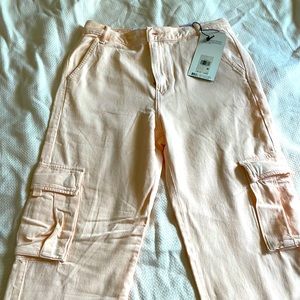 Levi’s Cargo pants size 28
